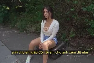 Bố lái taxi chở con gái vào giữa rừng mỗi ngày để địt